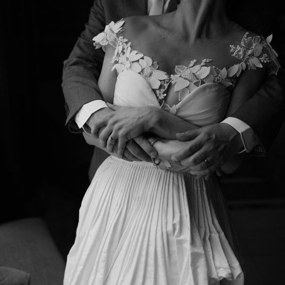 Oscar de la Renta Spring 2022 Look 7 - Picture 6 of 11